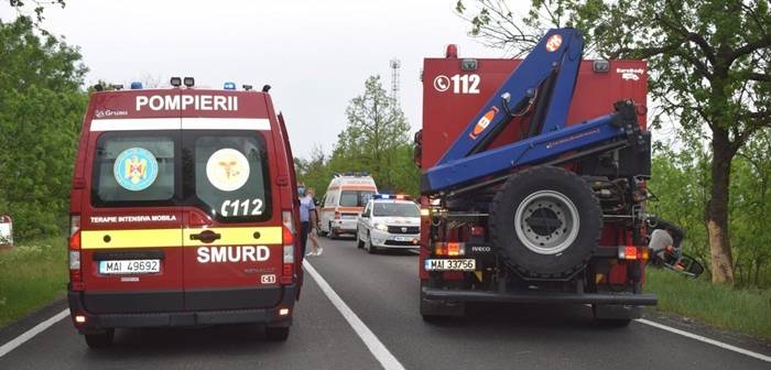 Fetita De 11 Ani Si Parintii Ei Raniti Dupa Un Accident Pe Soseaua